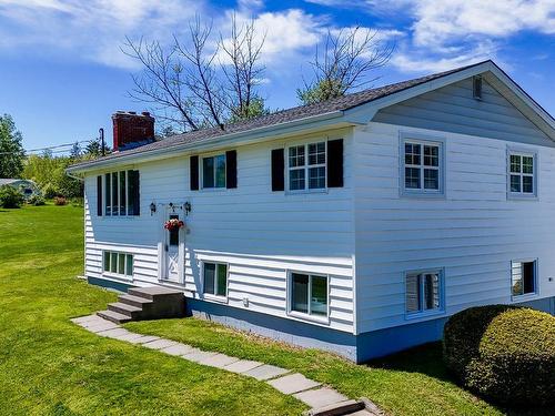 10 Leighton Drive, Brooklyn, NS 
