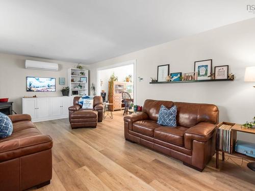 82 Hirtle Drive, Bridgewater, NS 