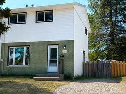 31 Matthews Street Thunder Bay, ON P7A 3K7