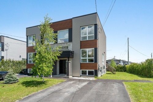 Front of Structure - 849 Rue Henri-Iv, Sherbrooke (Brompton/Rock Forest/Saint-Élie/Deauville), QC 