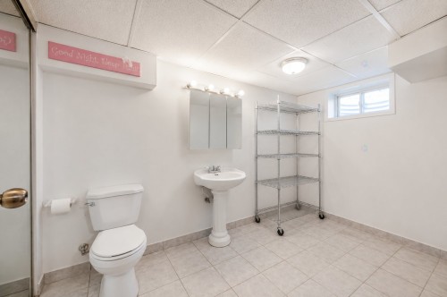 Salle d'eau - 16 Rue Labrèche, Kirkland, QC 