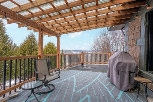 Terrasse - 1181  - 1179 Ch. Du Tour-Du-Lac, Nominingue, QC 