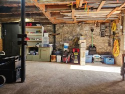 Garage - 