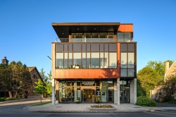 300-1579 Rue Montarville  Saint-Bruno-De-Montarville, QC J3V 3T8
