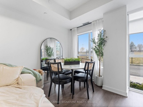 132-251 Manitoba Street S, Toronto, ON 