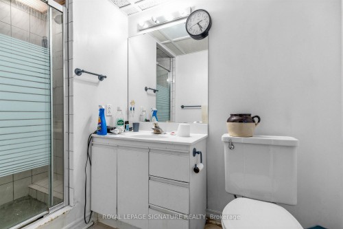 69 Greenland Road, Toronto, ON 