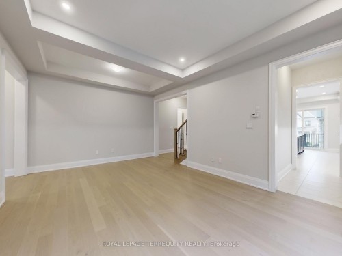 161 Cranberry Lane, Aurora, ON - Indoor Photo Showing Other Room