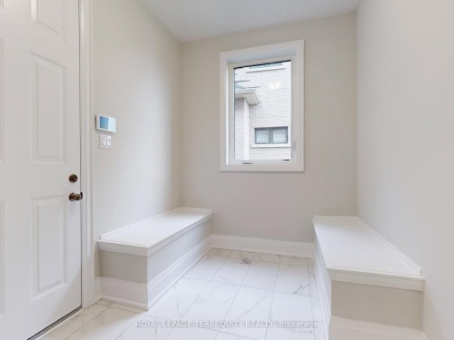 161 Cranberry Lane, Aurora, ON - Indoor