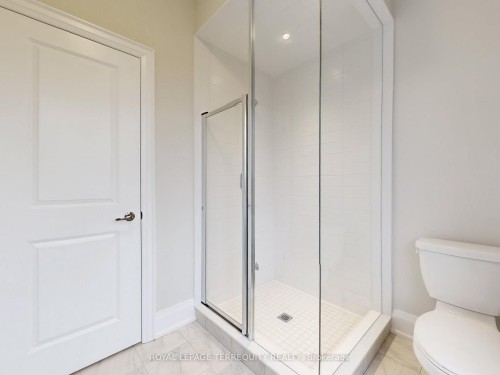 161 Cranberry Lane, Aurora, ON - Indoor Photo Showing Bathroom