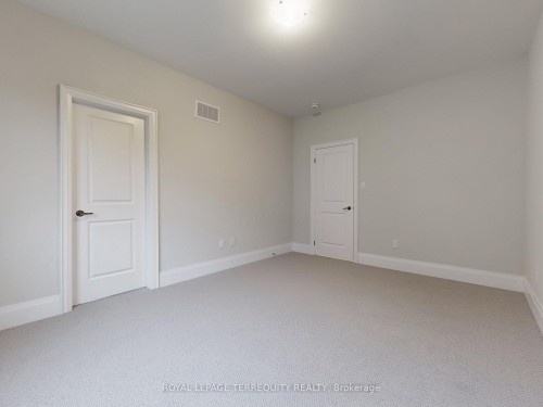 161 Cranberry Lane, Aurora, ON - Indoor Photo Showing Other Room