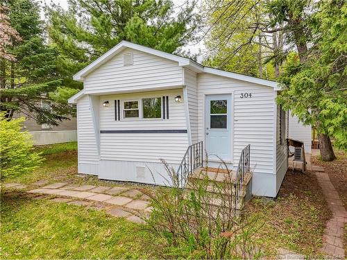 304 Governor Lane, Fredericton, NB 