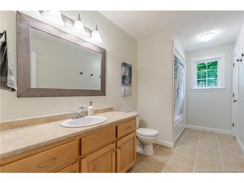 157 Bunker St, Fredericton, NB 