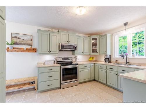 157 Bunker St, Fredericton, NB 
