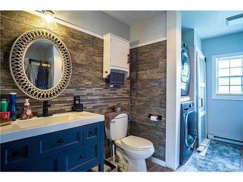 1236 Route 105, Southampton, NB 