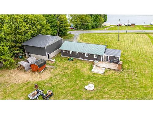 1236 Route 105, Southampton, NB 