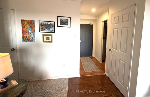 1011-40 William Roe Boulevard, Newmarket, ON - Indoor Photo Showing Other Room