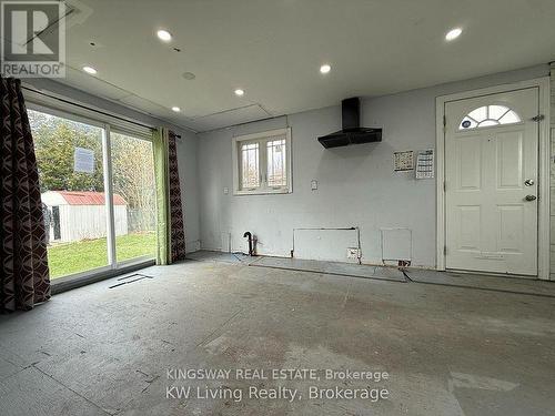 18 Gemshaw Crescent, Toronto, ON 