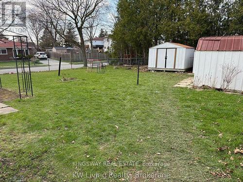 18 Gemshaw Crescent, Toronto, ON 