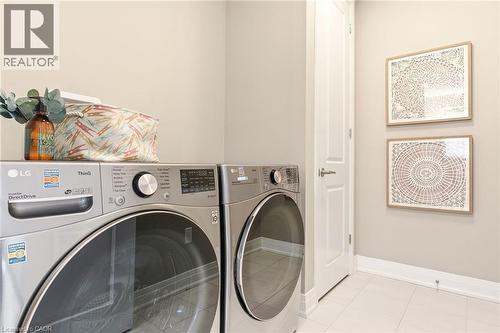 1456 Ford Strathy Crescent, Oakville, ON 