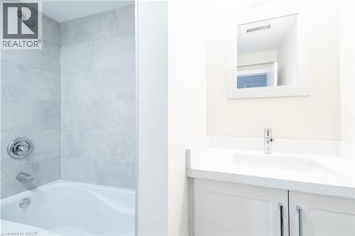 196 Upper Paradise Road Unit# 2, Hamilton, ON 