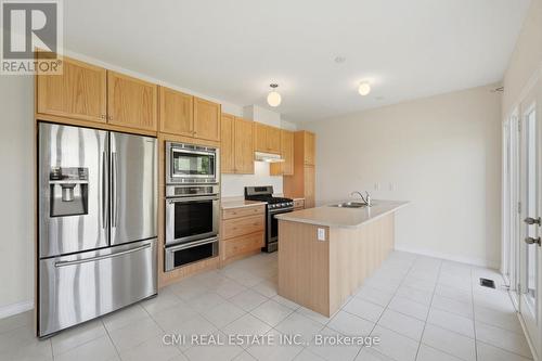 144 Gold Park Gate, Essa, ON 