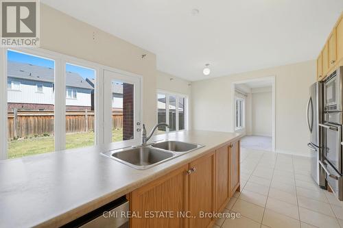 144 Gold Park Gate, Essa, ON 