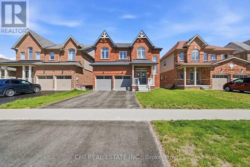 144 Gold Park Gate, Essa, ON 