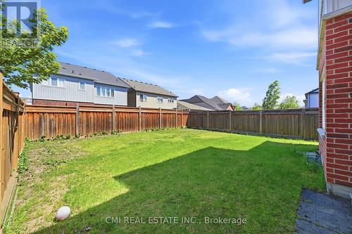144 Gold Park Gate, Essa, ON 