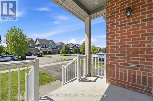 144 Gold Park Gate, Essa, ON 