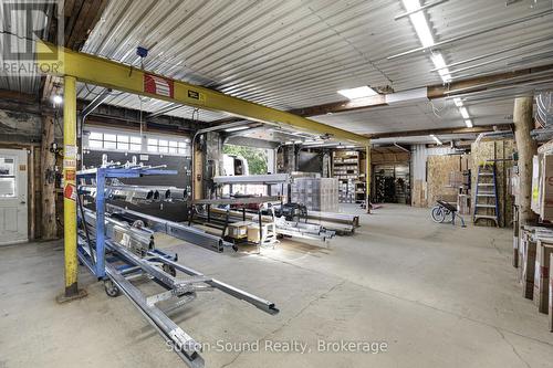 3 bay doors. large shop area Approx 4000 sq ft - 7182 Highway 21, Arran-Elderslie, ON 