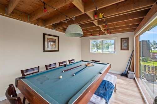 3430 Seaton St, Saanich, BC 