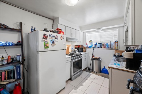 3430 Seaton St, Saanich, BC 