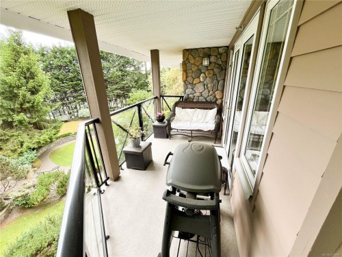 #206-2326 Harbour Rd, Sidney, BC 