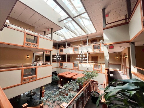 #206-2326 Harbour Rd, Sidney, BC 