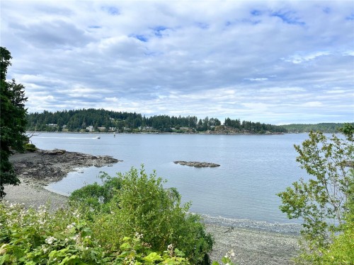#206-2326 Harbour Rd, Sidney, BC 