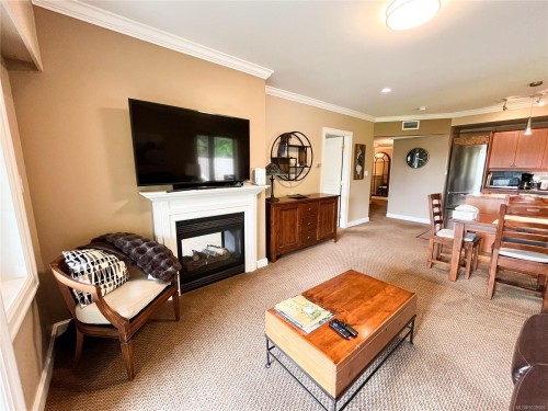 #206-2326 Harbour Rd, Sidney, BC 