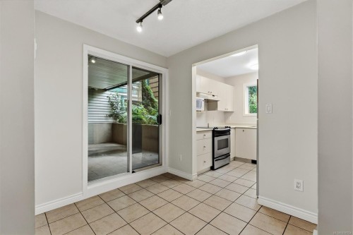 #112-894 Vernon Ave, Saanich, BC 