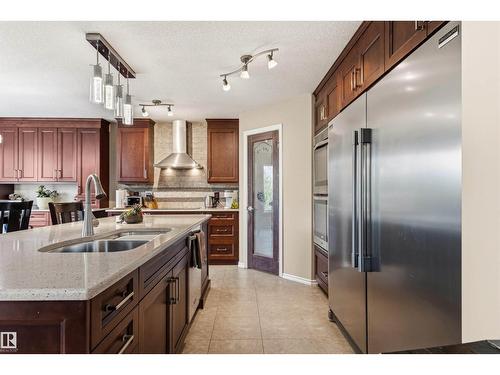 32 Lamplight Ba, Spruce Grove, AB 