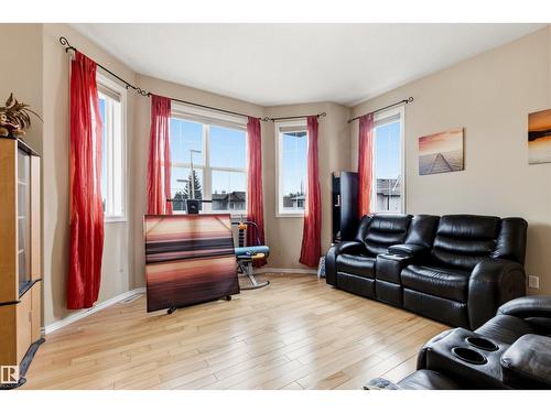 32 Lamplight Ba, Spruce Grove, AB 