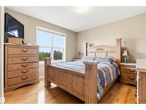 32 Lamplight Ba, Spruce Grove, AB 