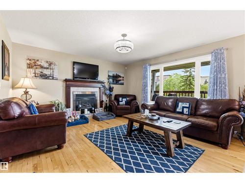 32 Lamplight Ba, Spruce Grove, AB 