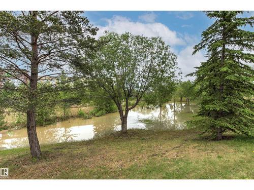 32 Lamplight Ba, Spruce Grove, AB 
