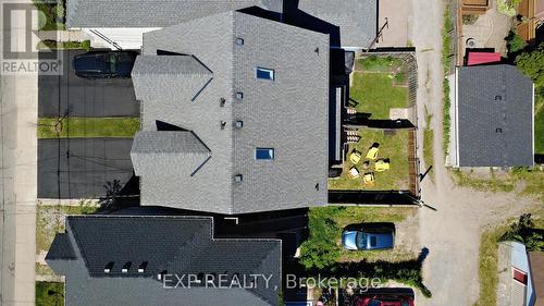 360 John Street N, Hamilton, ON 