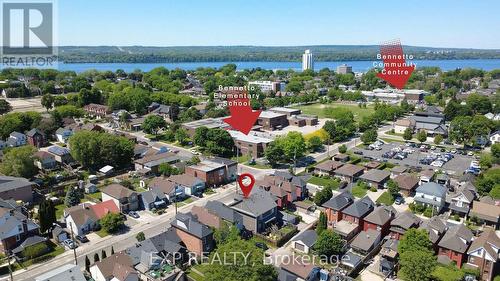 360 John Street N, Hamilton, ON 