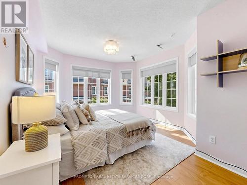 21 - 5 St.Moritz Way, Markham, ON 
