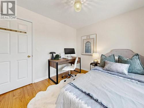 21 - 5 St.Moritz Way, Markham, ON 