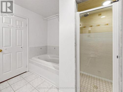 21 - 5 St.Moritz Way, Markham, ON 