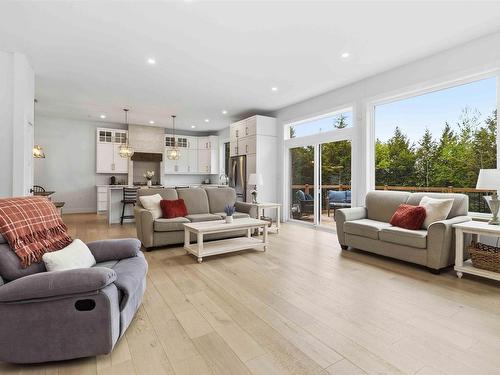 60 Wickshire Lane, Grand Lake, NS 