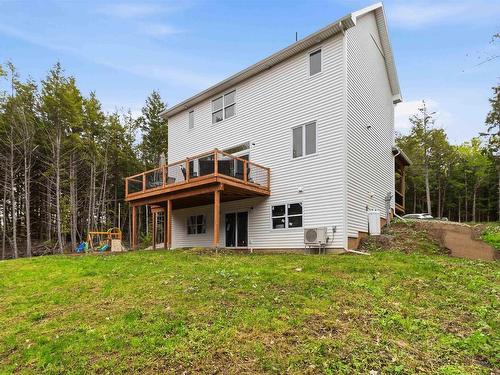 60 Wickshire Lane, Grand Lake, NS 
