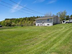 9 Demont Drive  Linacy, NS B2H 5C4